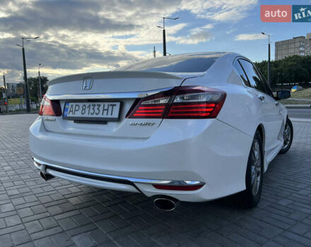 Белый Хонда Аккорд, объемом двигателя 2.4 л и пробегом 150 тыс. км за 12700 $, фото 10 на Automoto.ua