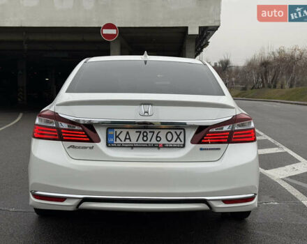 Белый Хонда Аккорд, объемом двигателя 2 л и пробегом 259 тыс. км за 14300 $, фото 8 на Automoto.ua