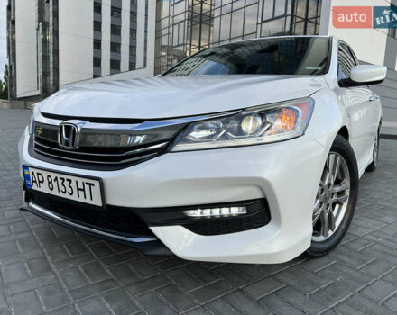 Белый Хонда Аккорд, объемом двигателя 2.4 л и пробегом 150 тыс. км за 12700 $, фото 15 на Automoto.ua