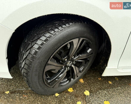 Белый Хонда Аккорд, объемом двигателя 2.36 л и пробегом 160 тыс. км за 13500 $, фото 18 на Automoto.ua