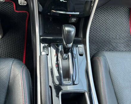 Белый Хонда Аккорд, объемом двигателя 2.4 л и пробегом 200 тыс. км за 14500 $, фото 9 на Automoto.ua