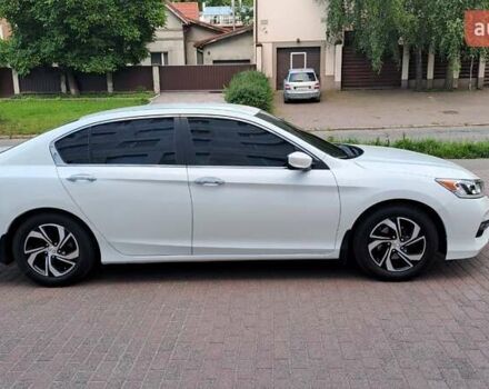 Белый Хонда Аккорд, объемом двигателя 2.4 л и пробегом 80 тыс. км за 16900 $, фото 7 на Automoto.ua