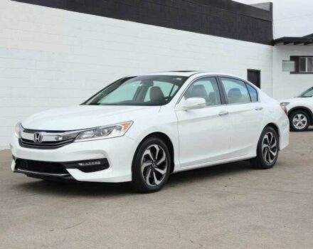 Белый Хонда Аккорд, объемом двигателя 2.4 л и пробегом 78 тыс. км за 5500 $, фото 2 на Automoto.ua