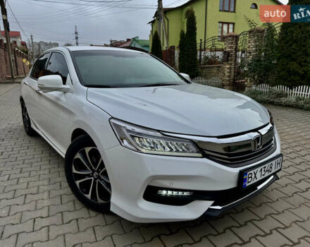 Білий Хонда Аккорд, об'ємом двигуна 2.4 л та пробігом 115 тис. км за 15800 $, фото 3 на Automoto.ua