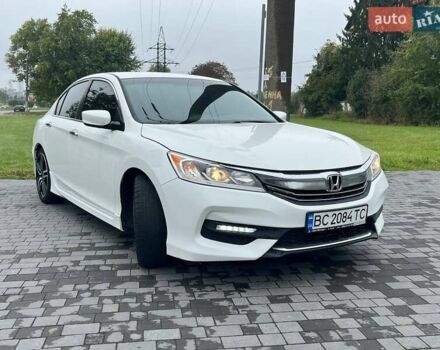 Білий Хонда Аккорд, об'ємом двигуна 2.36 л та пробігом 255 тис. км за 12100 $, фото 1 на Automoto.ua