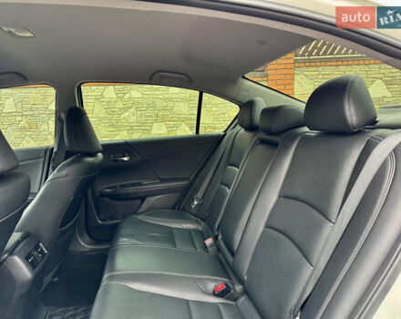 Білий Хонда Аккорд, об'ємом двигуна 2.4 л та пробігом 115 тис. км за 15800 $, фото 59 на Automoto.ua