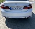 Белый Хонда Аккорд, объемом двигателя 2.4 л и пробегом 150 тыс. км за 14200 $, фото 6 на Automoto.ua