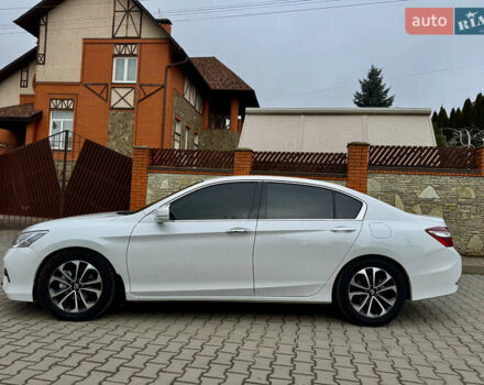 Білий Хонда Аккорд, об'ємом двигуна 2.4 л та пробігом 115 тис. км за 15800 $, фото 14 на Automoto.ua