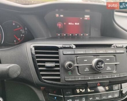 Білий Хонда Аккорд, об'ємом двигуна 2.36 л та пробігом 114 тис. км за 16200 $, фото 6 на Automoto.ua