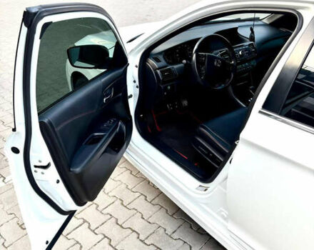 Белый Хонда Аккорд, объемом двигателя 2.4 л и пробегом 200 тыс. км за 14500 $, фото 19 на Automoto.ua