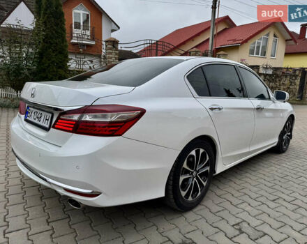 Білий Хонда Аккорд, об'ємом двигуна 2.4 л та пробігом 115 тис. км за 15800 $, фото 16 на Automoto.ua