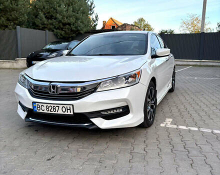 Белый Хонда Аккорд, объемом двигателя 2.4 л и пробегом 200 тыс. км за 14500 $, фото 1 на Automoto.ua