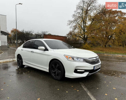 Белый Хонда Аккорд, объемом двигателя 2.36 л и пробегом 160 тыс. км за 13600 $, фото 11 на Automoto.ua