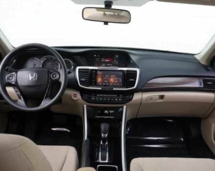 Белый Хонда Аккорд, объемом двигателя 2.4 л и пробегом 78 тыс. км за 5500 $, фото 12 на Automoto.ua