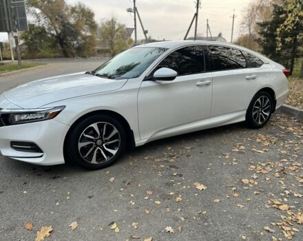 Белый Хонда Аккорд, объемом двигателя 1.5 л и пробегом 73 тыс. км за 16200 $, фото 3 на Automoto.ua