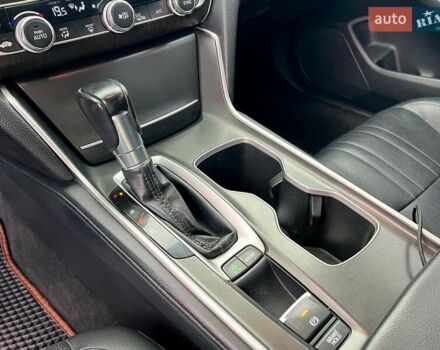 Белый Хонда Аккорд, объемом двигателя 1.5 л и пробегом 129 тыс. км за 18940 $, фото 31 на Automoto.ua