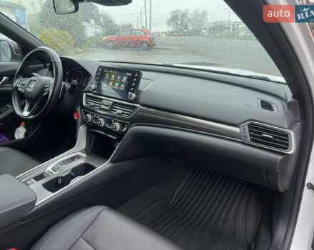 Білий Хонда Аккорд, об'ємом двигуна 2 л та пробігом 114 тис. км за 21700 $, фото 14 на Automoto.ua