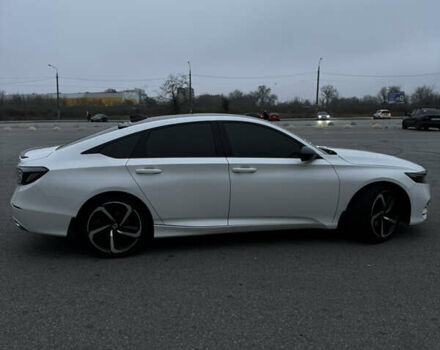 Белый Хонда Аккорд, объемом двигателя 1.5 л и пробегом 190 тыс. км за 19700 $, фото 7 на Automoto.ua