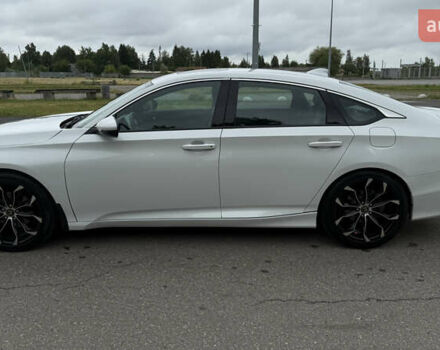 Білий Хонда Аккорд, об'ємом двигуна 1.5 л та пробігом 70 тис. км за 17700 $, фото 4 на Automoto.ua