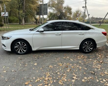 Белый Хонда Аккорд, объемом двигателя 1.5 л и пробегом 73 тыс. км за 16200 $, фото 4 на Automoto.ua