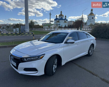 Белый Хонда Аккорд, объемом двигателя 1.5 л и пробегом 79 тыс. км за 15900 $, фото 24 на Automoto.ua