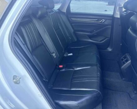 Белый Хонда Аккорд, объемом двигателя 2 л и пробегом 32 тыс. км за 15000 $, фото 10 на Automoto.ua