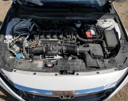 Белый Хонда Аккорд, объемом двигателя 1.5 л и пробегом 47 тыс. км за 5000 $, фото 11 на Automoto.ua