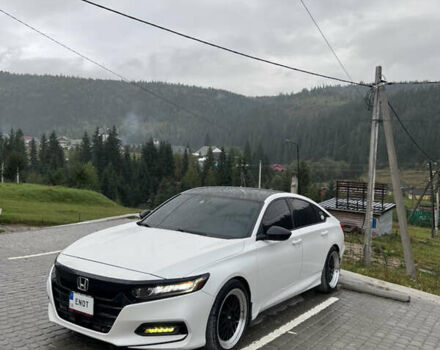 Белый Хонда Аккорд, объемом двигателя 1.5 л и пробегом 190 тыс. км за 19700 $, фото 4 на Automoto.ua