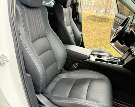 Белый Хонда Аккорд, объемом двигателя 2 л и пробегом 48 тыс. км за 19500 $, фото 5 на Automoto.ua