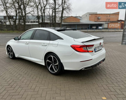 Білий Хонда Аккорд, об'ємом двигуна 2 л та пробігом 114 тис. км за 21700 $, фото 4 на Automoto.ua