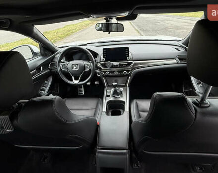 Білий Хонда Аккорд, об'ємом двигуна 1.5 л та пробігом 70 тис. км за 17700 $, фото 21 на Automoto.ua