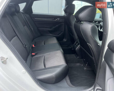 Білий Хонда Аккорд, об'ємом двигуна 2 л та пробігом 114 тис. км за 21700 $, фото 13 на Automoto.ua