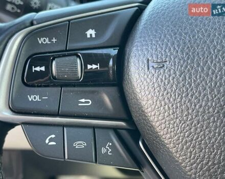 Белый Хонда Аккорд, объемом двигателя 1.5 л и пробегом 75 тыс. км за 22500 $, фото 29 на Automoto.ua