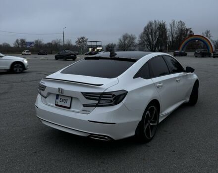 Белый Хонда Аккорд, объемом двигателя 1.5 л и пробегом 190 тыс. км за 19700 $, фото 6 на Automoto.ua