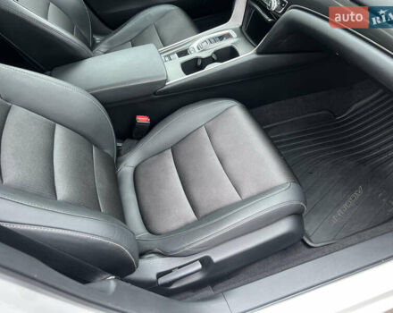 Білий Хонда Аккорд, об'ємом двигуна 2 л та пробігом 114 тис. км за 21700 $, фото 15 на Automoto.ua