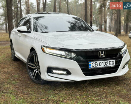 Белый Хонда Аккорд, объемом двигателя 2 л и пробегом 48 тыс. км за 19500 $, фото 1 на Automoto.ua