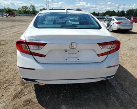 Белый Хонда Аккорд, объемом двигателя 1.5 л и пробегом 47 тыс. км за 5000 $, фото 4 на Automoto.ua