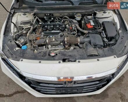 Белый Хонда Аккорд, объемом двигателя 1.5 л и пробегом 150 тыс. км за 4700 $, фото 10 на Automoto.ua