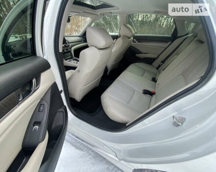 Білий Хонда Аккорд, об'ємом двигуна 2 л та пробігом 94 тис. км за 26500 $, фото 11 на Automoto.ua
