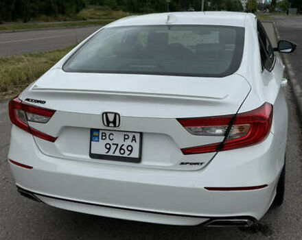 Білий Хонда Аккорд, об'ємом двигуна 1.5 л та пробігом 70 тис. км за 17700 $, фото 7 на Automoto.ua