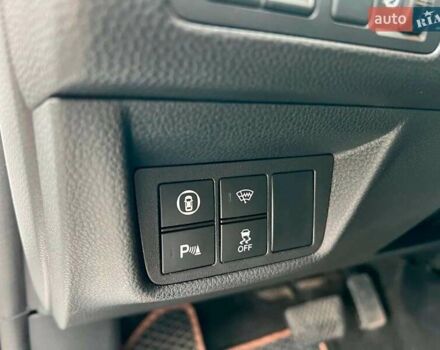 Белый Хонда Аккорд, объемом двигателя 1.5 л и пробегом 129 тыс. км за 18940 $, фото 20 на Automoto.ua