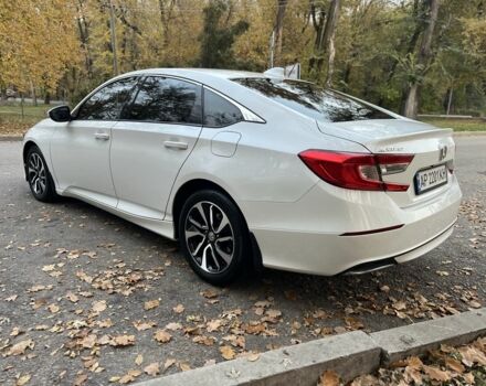 Белый Хонда Аккорд, объемом двигателя 1.5 л и пробегом 73 тыс. км за 16200 $, фото 6 на Automoto.ua