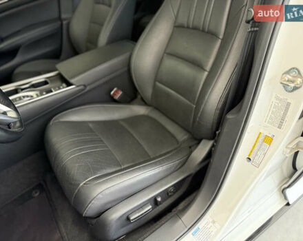 Белый Хонда Аккорд, объемом двигателя 1.99 л и пробегом 102 тыс. км за 23600 $, фото 24 на Automoto.ua