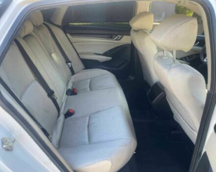 Хонда Аккорд 2019 в Черновцах на Automoto.ua Белый Хонда Аккорд, объемом двигателя 2 л и пробегом 45 тыс. км за 6800 $, фото 9 на Automoto.ua