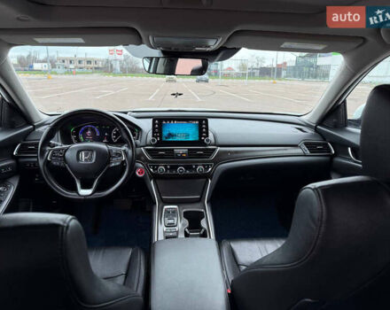 Білий Хонда Аккорд, об'ємом двигуна 2 л та пробігом 83 тис. км за 22000 $, фото 18 на Automoto.ua