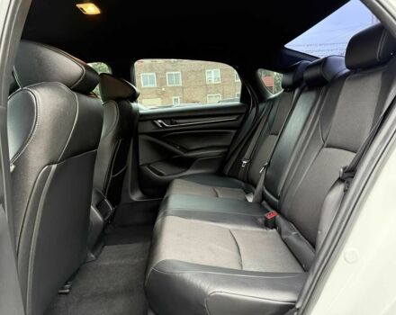 Белый Хонда Аккорд, объемом двигателя 1.5 л и пробегом 38 тыс. км за 5500 $, фото 11 на Automoto.ua