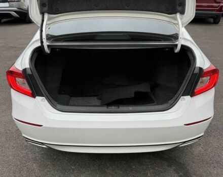 Белый Хонда Аккорд, объемом двигателя 1.5 л и пробегом 38 тыс. км за 5500 $, фото 12 на Automoto.ua