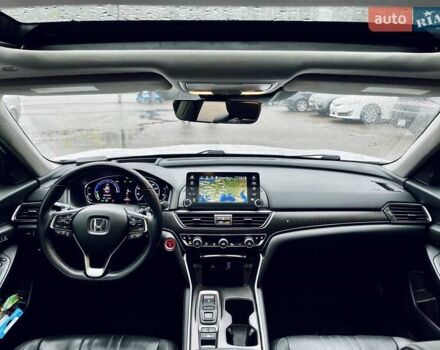 Белый Хонда Аккорд, объемом двигателя 1.99 л и пробегом 121 тыс. км за 24500 $, фото 11 на Automoto.ua