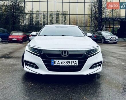 Белый Хонда Аккорд, объемом двигателя 1.99 л и пробегом 121 тыс. км за 24500 $, фото 1 на Automoto.ua