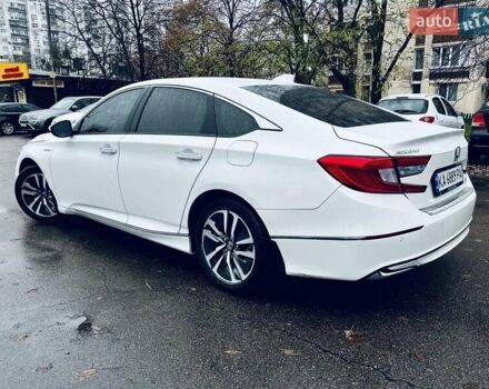 Белый Хонда Аккорд, объемом двигателя 1.99 л и пробегом 121 тыс. км за 24500 $, фото 4 на Automoto.ua